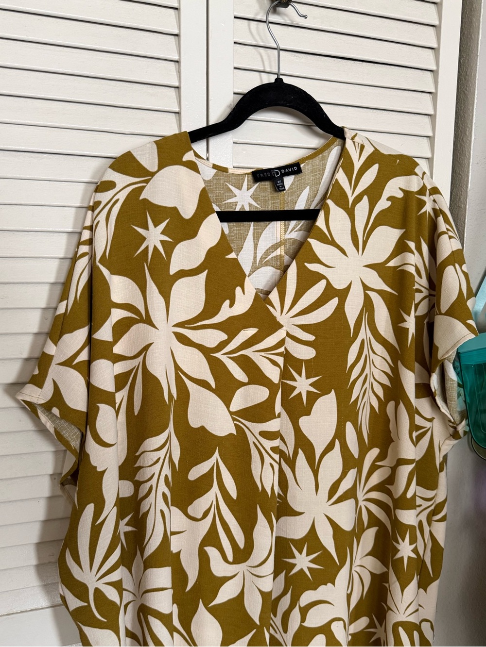 Fred David Mustard and White Floral V-Neck Tunic tropical vibes